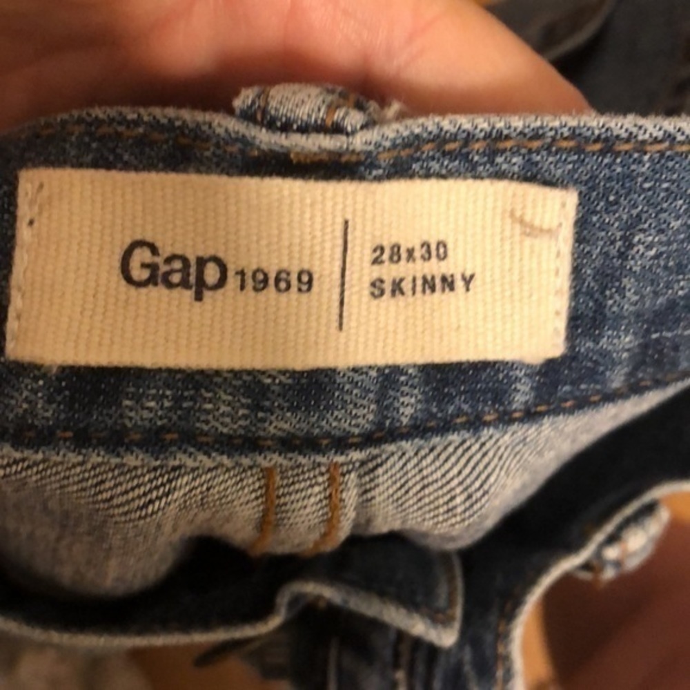 Gap 1969 medium wash raw hem high waist distressed Skinny jeans size 28 - Picture 12 of 14